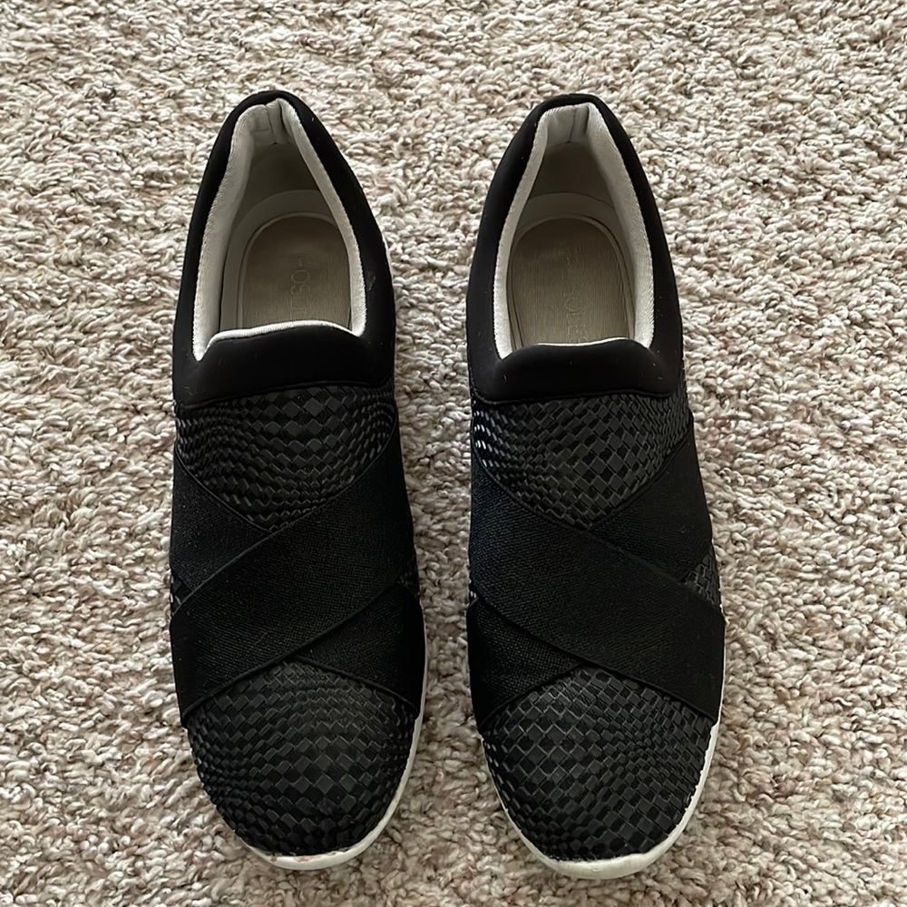 Aerosoles Slip on sneakers